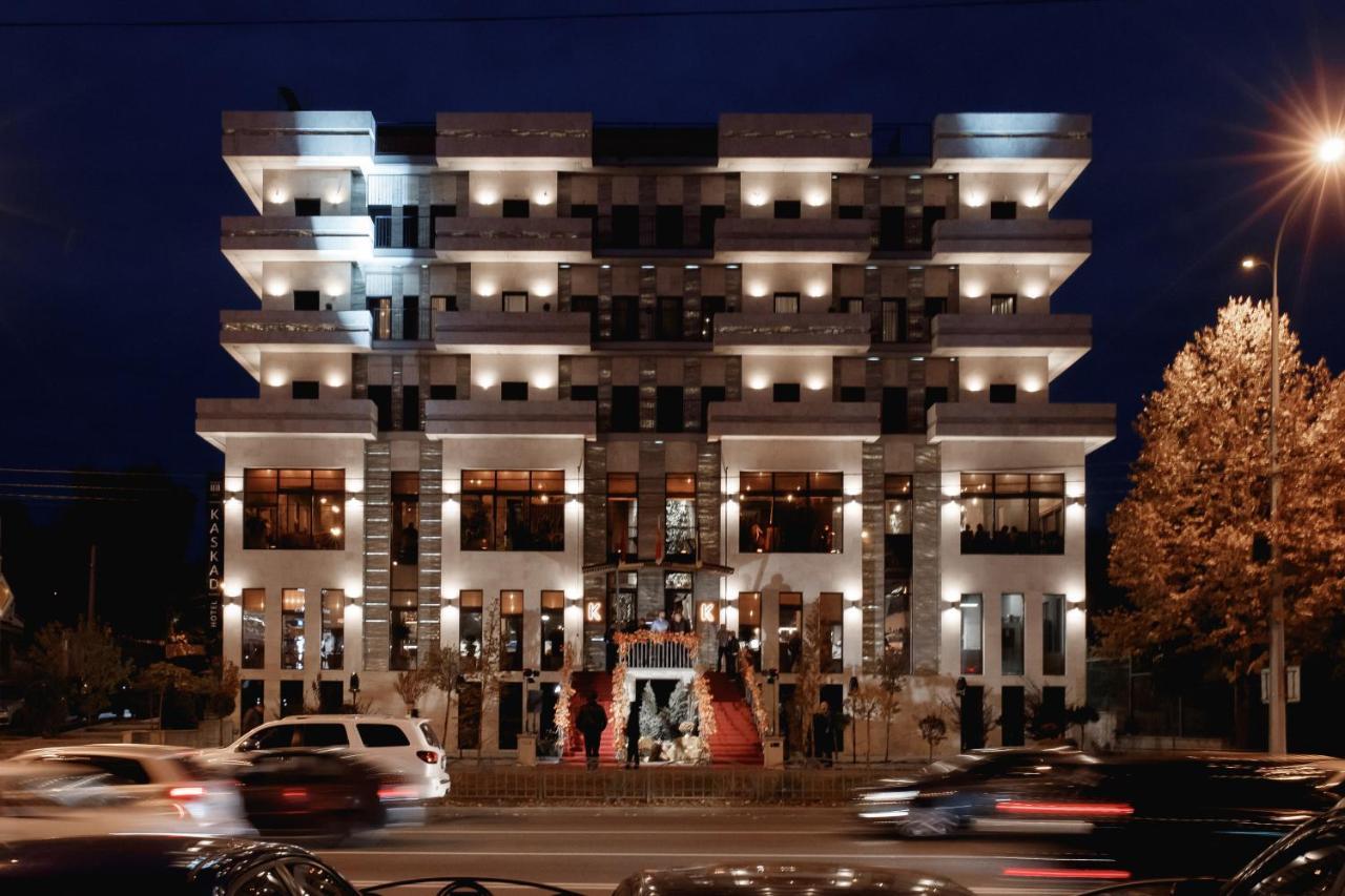 Готельно-Ресторанний Комплекс Каскад Carcóvia Exterior foto